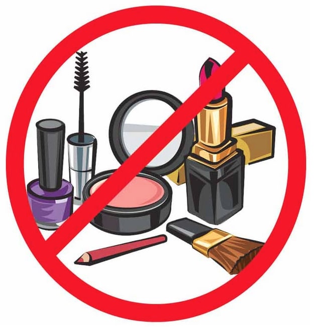 Καθαρισμός Προσώπου: δεν χρησιμοποιούμε μακιγιάζ και μεικ απ  για 1-2 μέρες